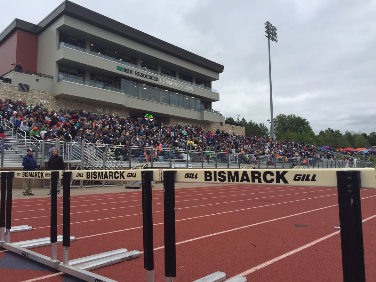 AlexHeinert's tweet photo. Your @NDHSAA #StateTrack19 Team Champions:
A Boys: Bismarck Century
A Girls: Fargo Davies
B Boys: Kindred
B Girls: Rugby
ππππππ https://t.co/29bqchA3s7