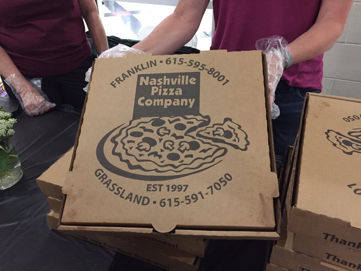 fhsproject2019's tweet photo. Thank you to @co_nashville and @Zaxbys for feeding our graduates tonight!!  #FHSPG2019 https://t.co/dvLIpX7Mar