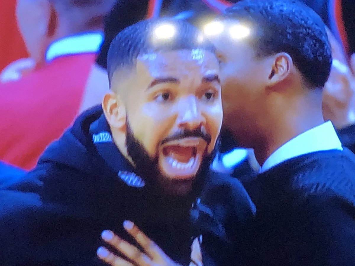 Weesesports's tweet photo. All of TORONTO RIGHT NOW:

#WeTheNorth #MILvsTOR https://t.co/9Abb9DbqeT