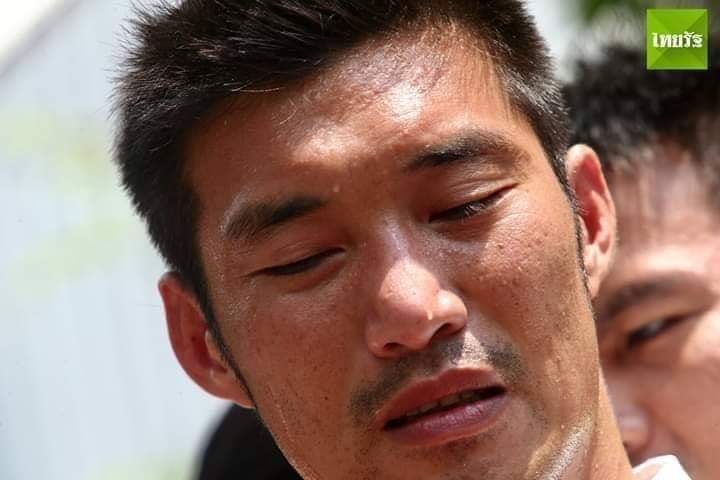 WithThanathorn's tweet photo. 'ชายอิสระ' พูดเเทนใจ #Futurista อย่างกูไปเเล้วค่ะ

#ธนาธรจึงรุ่งเรืองกิจ 
#ประชุมสภา https://t.co/2jLypB9iOD