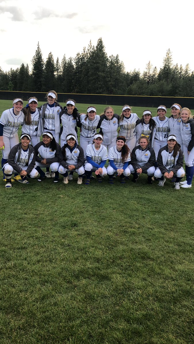 After 12 hours of Softball Bears loose a close one 3-4. Finish tied for 7th place.  Great Season Bears!!!