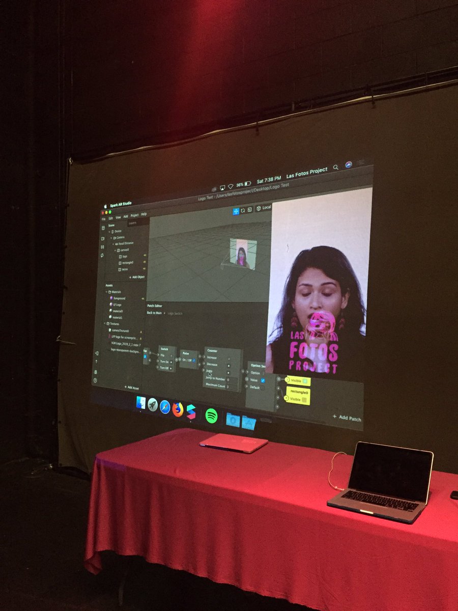 growtogether_LA's tweet photo. Inspiring Future VR Storytellers with @TecnoLatinx #remixreality and #sparkar at #vivalamujer! https://t.co/YVgWHWQDaW