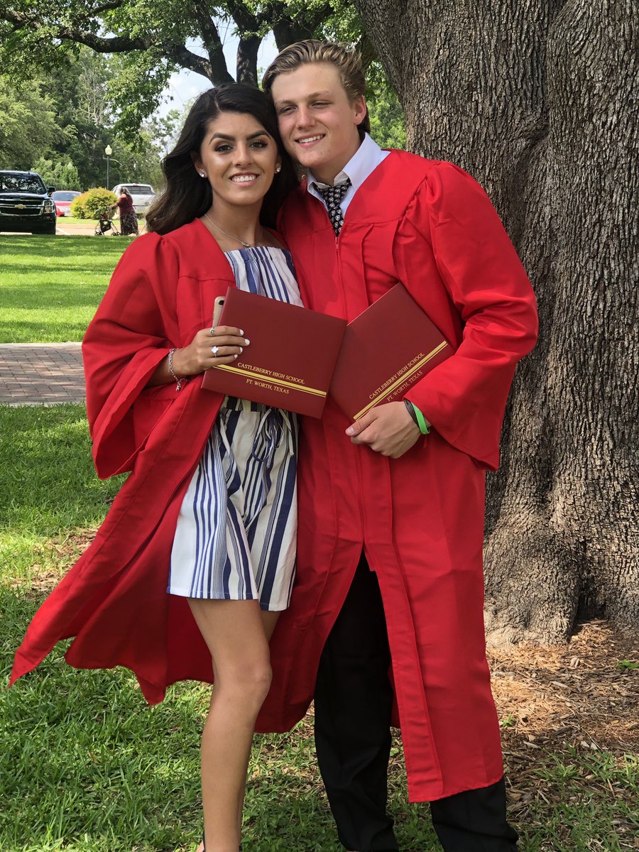 mkuhn91's tweet photo. So proud of Josh and Makayla! @kuhnjoshua7 @_whosmakayla https://t.co/iRv7Ej6mMz
