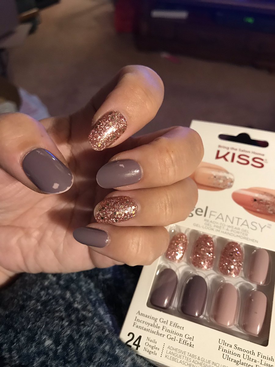 sugabee's tweet image. These @KissProducts #gelFANTASY press on nails are going on TWO WEEKS! I’m very impressed! I work with my hands at work and been gardening all week too! I’m shocked 💕🙌🏽 #nails #pressonnails #presson #fakenails #falsenails #kissUSA #KISSNAILS