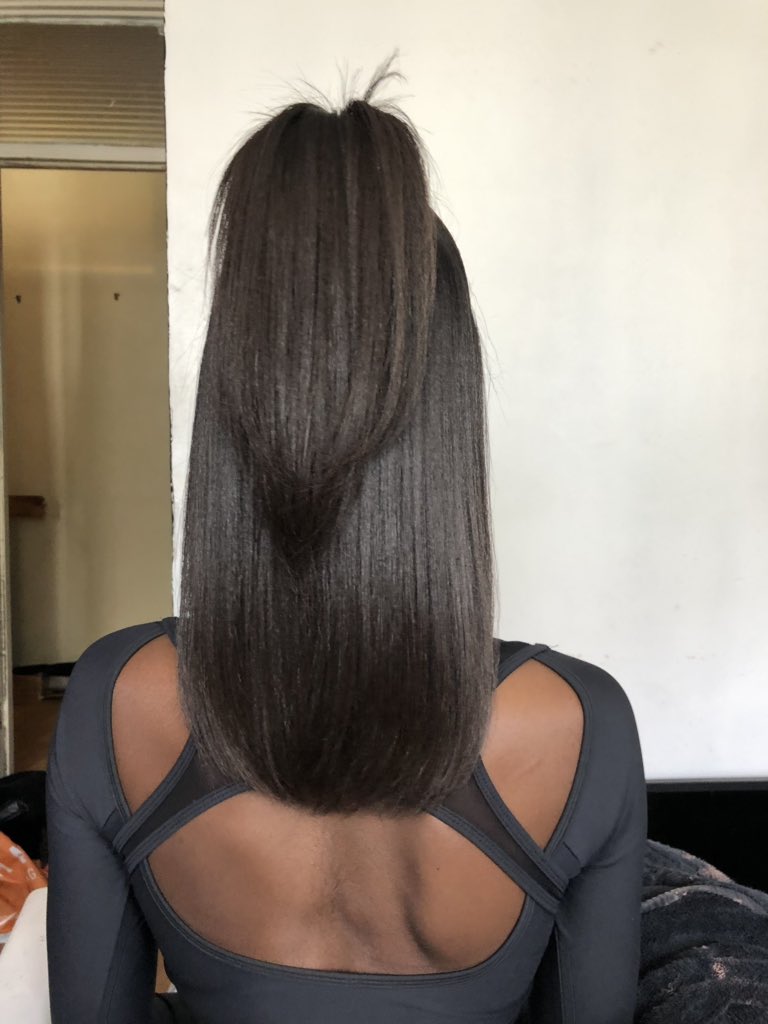 Leomie_Anderson's tweet photo. Some hair porn for your TL this fine Sunday ☺️ https://t.co/GdLhYfWXib