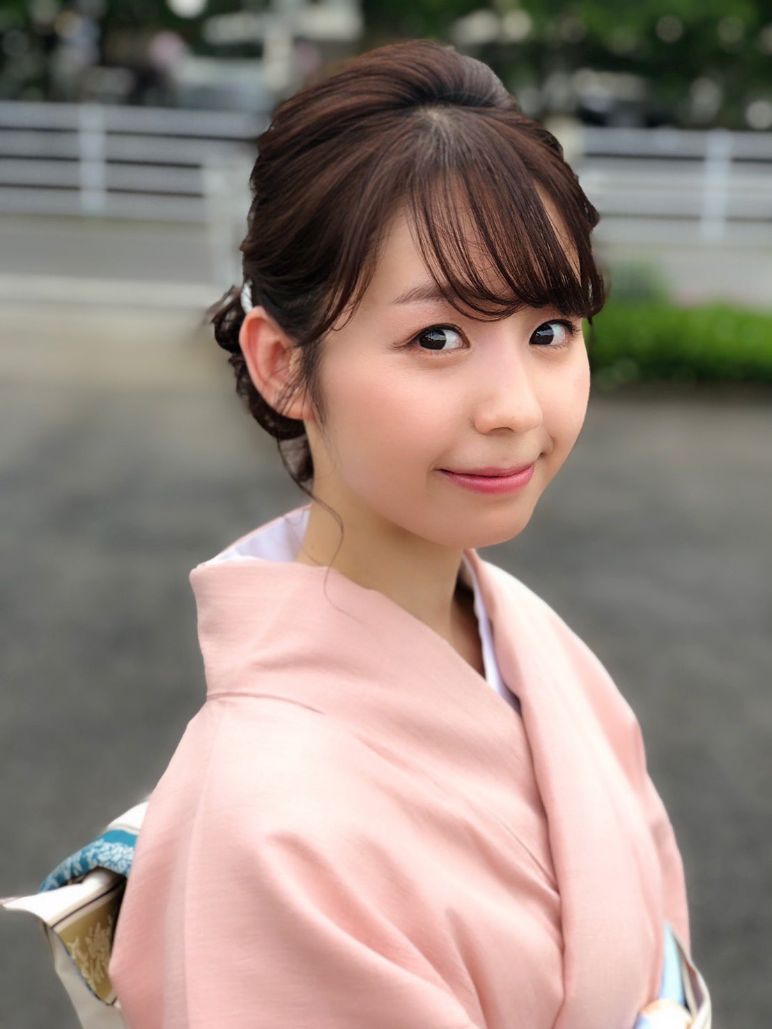 小池里奈 地元 栃木県小山市の高椅神社でのイベントに来てくださった方々ありがとうございました ステキな本場結城紬を着させていただきました T Co Cftenqwota Twitter
