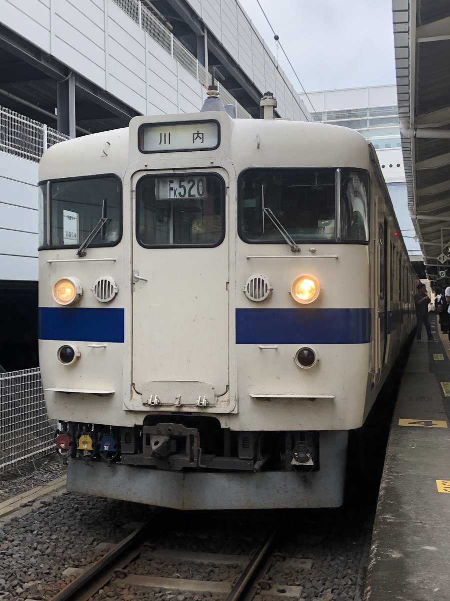 NON_Uehara's tweet photo. #415系
#FK520
#勝田車
JR東日本の勝田から直接鹿児島車両センターに転属になった唯一の415系FK520編成に乗り鉄。
行きはクハ411-620、折り返しはモハ415-520に乗ってモーター音を楽しんだw https://t.co/3FKbPa5mGU