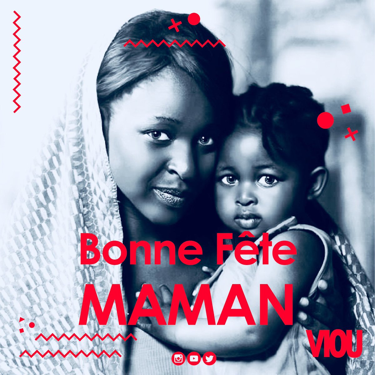 MagazineViou's tweet photo. Tu m'as donné la vie, tu m'as élevé, tu t'es battu pour moi... Il n'y a pas assez de mot pour décrire à quel point tu es importante pour moi. 
Je t'aime Maman

Bonne fête à toutes les Maman du monde❤️ https://t.co/aF4uIcebFP