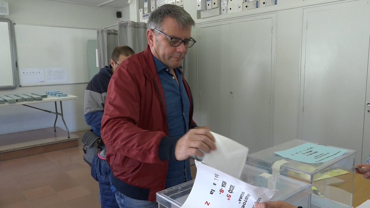 Mollerussa Televisió (@mollerussatv) on Twitter photo Joan Simeón del <a href="/MollerussaPp/">PPMollerussa</a>: “Estem convençuts que hem fet la campanya que tocava i esperem uns bons resultats”. #municipalscat #26M
mollerussa.tv/joan-simeon-de… Joan Simeón del <a href="/MollerussaPp/">PPMollerussa</a>: “Estem convençuts que hem fet la campanya que tocava i esperem uns bons resultats”. #municipalscat #26M
mollerussa.tv/joan-simeon-de…