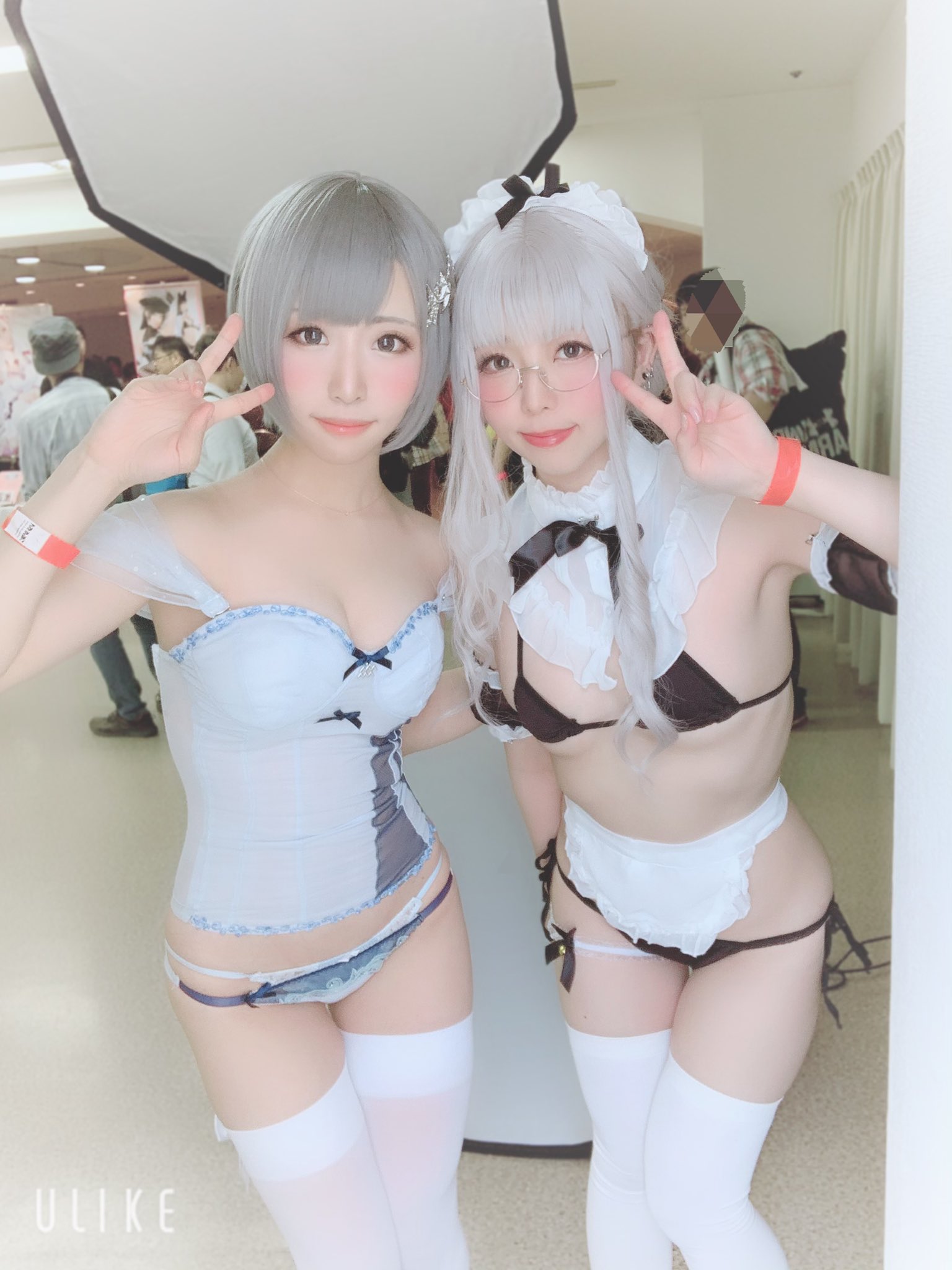 画像,2着目は星座ブラ(みずがめ座♒️)りずなさんとのぁさんと写メとった☺️💠今日はめずらしく、途中で着替えたの(∩´ᵕ`∩)がんばった🌟 https://t.co/…