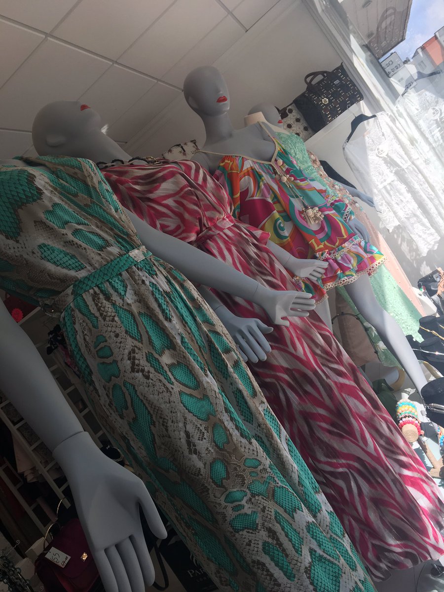 We are open Sundays 11-4pm 10% off Sundays #Beckenham #summer #boutiquefashion #sundayshopping #maxidress