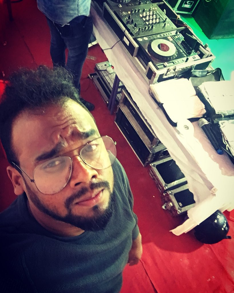 DeejayRicky's tweet photo. Deejay Ricky https://t.co/3FKvtCwvb5