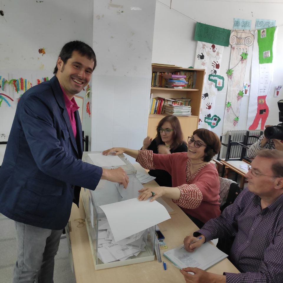 Ja he votat. Avui omplirem les urnes de futur i justícia social. #Cerdanyola