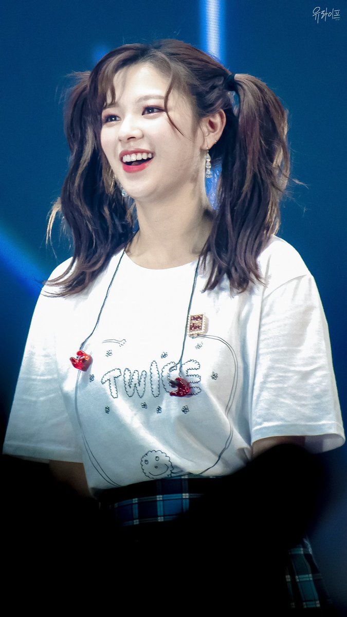 Archive2yeon's tweet photo. 190525 | © carrotjuice and YuLife96 https://t.co/SLcVQxGWeC