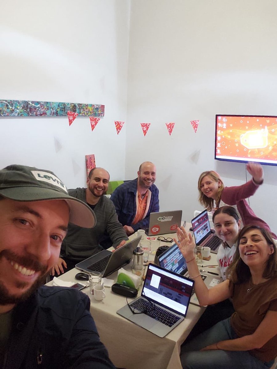 id4you's tweet photo. #Plandesabadoporlanoche Nada mejor que todo el #Team en nuestro bunker para la apertura de la preventa exclusiva de @HotSalemx para clientes @Citibanamex? #AgenciaEcommerce #EcommerceLatam @amvomexico #HotSaleMx #DaElClic y #RegalateTodo https://t.co/YjYSySf0pk