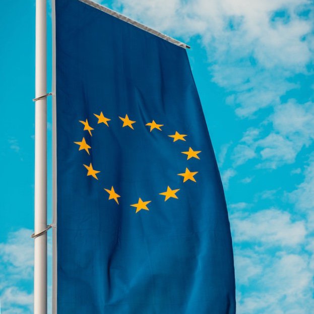 Bahn_Buddy's tweet photo. Heute ist #europawahl❗ Wenn ihr nicht schon per Briefwahl gewählt habt, dann denkt heute daran euer Kreuz zu setzen! ❌ 

#europa #europawahl2019 #wählen #wählengehen https://t.co/EzMjqQmSyi
