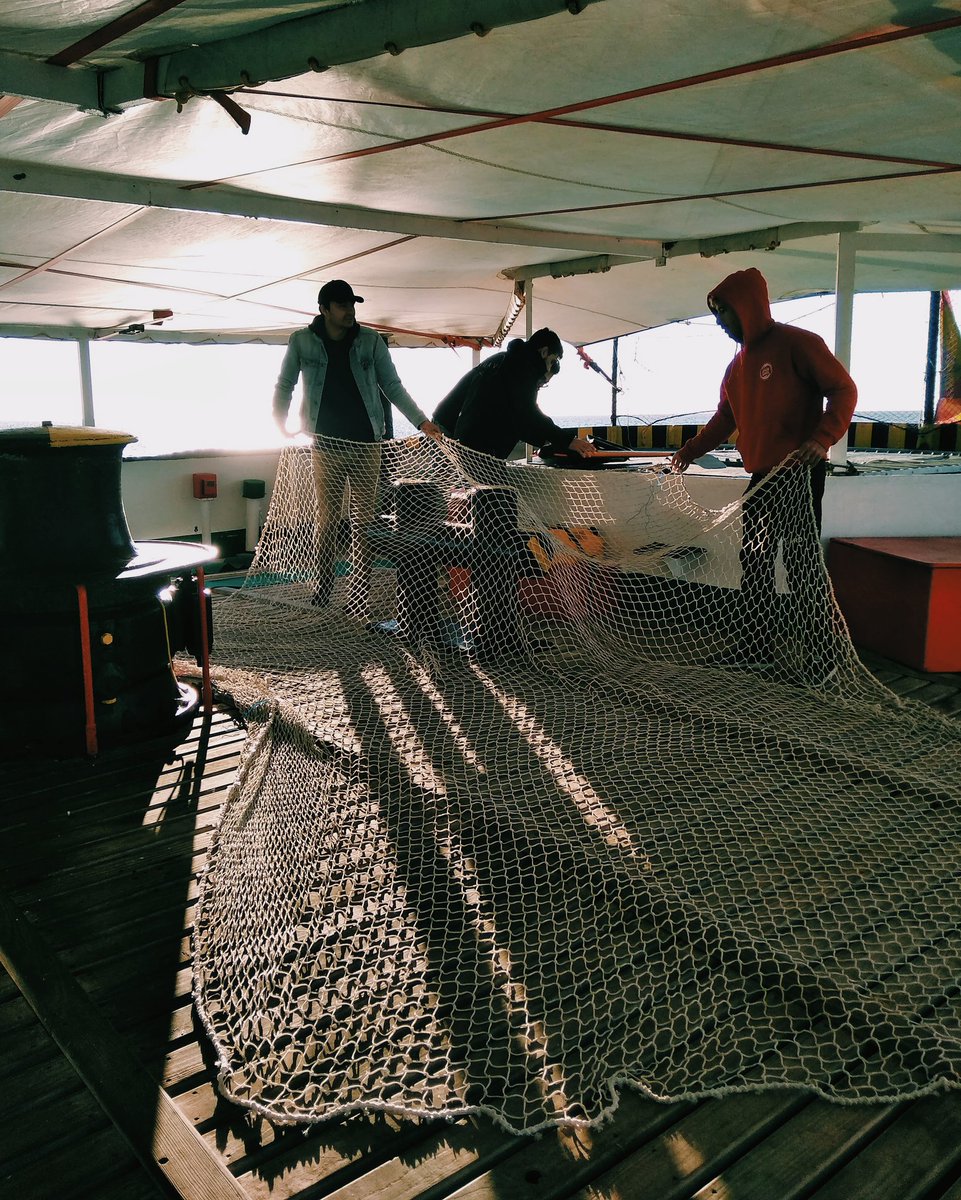 Nuestro equipo terminando de preparar las pruebas en mar abierto de hoy a bordo del <a href="/openarms_found/">Open Arms ENG</a>.
#ProyectoFreeda 🚀