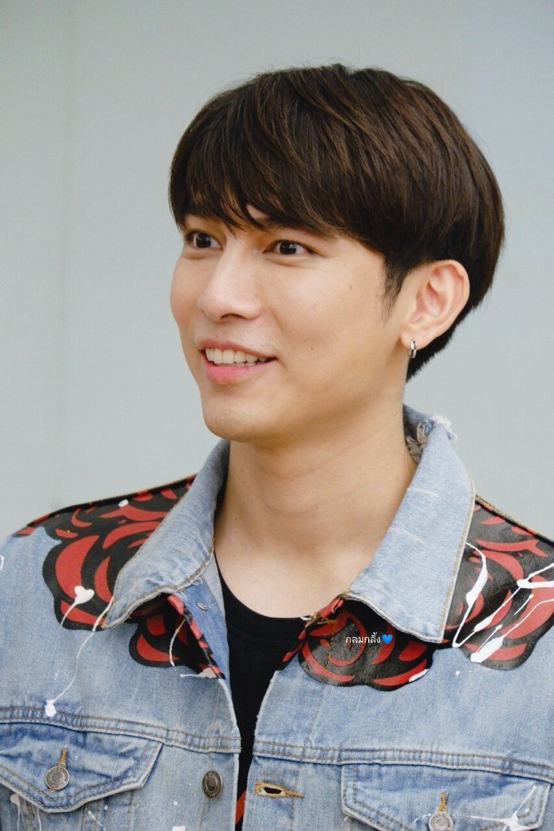 narudee_ph's tweet photo. อยากเห็นเต็มตัวเอ๊ยตัวเต็มแล้วค่า
ปามาเล๊ยพร้อมมั๊กๆอยากเห็นผลงานของเฮีย
@MSuppasit
#MewSuppasit
#mewlions
#TharnTypeTheSeries
#TharnTypeLastWS
#TunwalaixTharnType https://t.co/9wSZP4pLY4