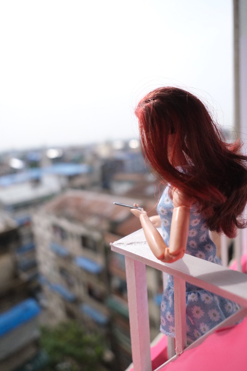 Ronan's tweet photo. This view is best shared. 
#Barbie #BarbieFashionista #BarbieMadeToMove #BarbieCustom #BarbieFashion #BarbieLife #BarbieStyle #DollLife https://t.co/tKVNGrEwcK
