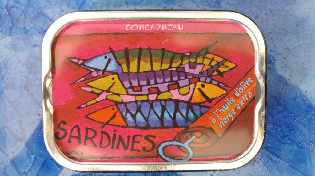 Bodesar's tweet photo. [Les Mouettes d’Arvor] Sardines à l’huile d’olive vierge extra – 6 ans d’age https://t.co/bMbL04B9w9 https://t.co/uREIN9jXbv