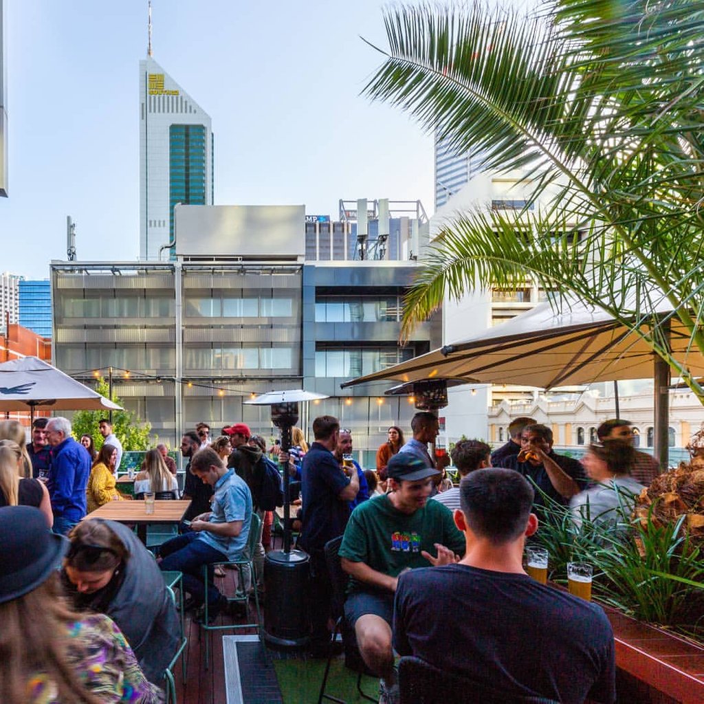 140Perth's tweet photo. The perfect Sunday catch up spot in the heart of the city @theaviaryperth. Just bring along some good company and they will sort out the rest π»π#140perth https://t.co/VUTmbBZESH