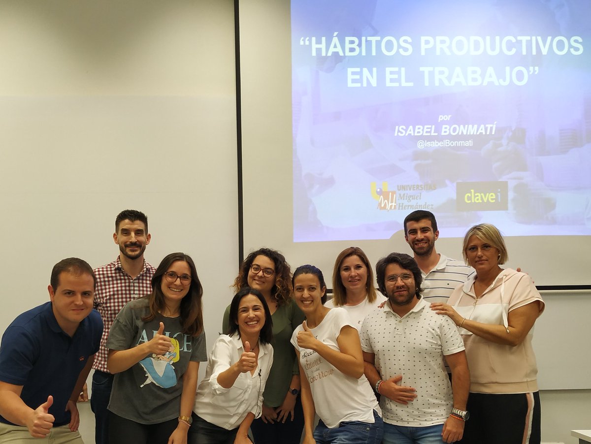 IsabelBonmati's tweet photo. Desde @CLAVEi compartiendo pautas sobre "Hábitos productivos en el trabajo" en el "Título Experto en Dirección de Equipos y Gestión del Talento". Un lujazo disfrutar la tarde del viernes con profesionales de tan alto nivel. #Talento #productividad @observatorioumh @UniversidadMH https://t.co/rDUAIwOnrB