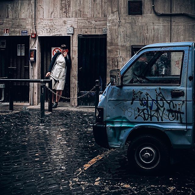 All people in Rome are born cool like a 1960s Fellini film.
.
.
.
.
.
#streetst #streetphotographers #streetphoto #insta_pick_bw #streetmobs #storyofthestreet #streetshared #streetphotographers #gramslayers #streetmagazine #everybodystreet #instamagazine… bit.ly/2M8Wsgj