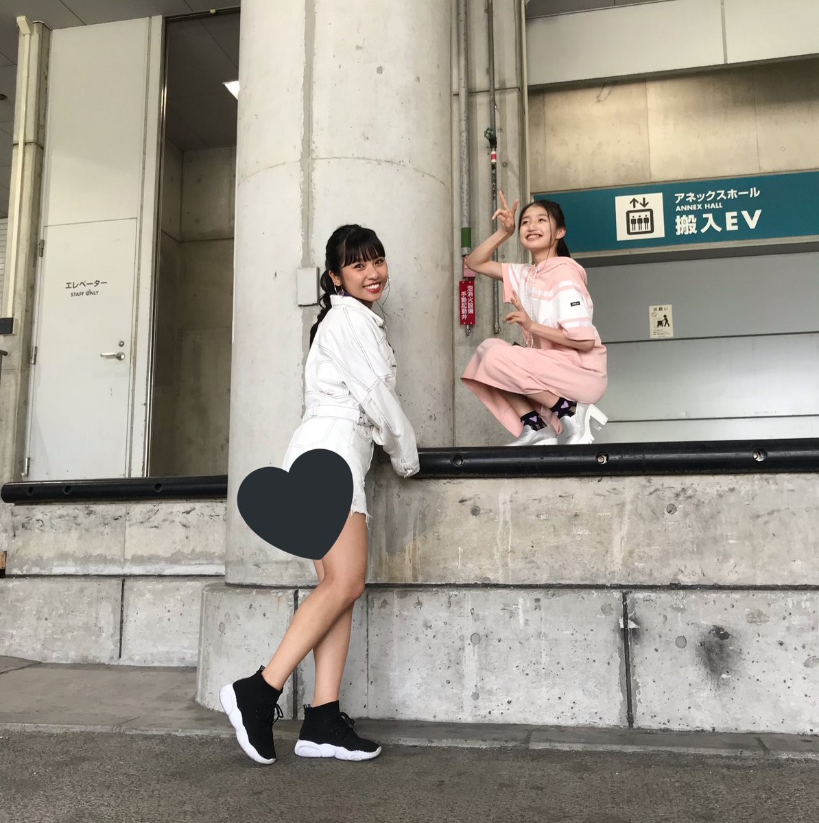 山尾 梨奈 (@yamarina_1210): 