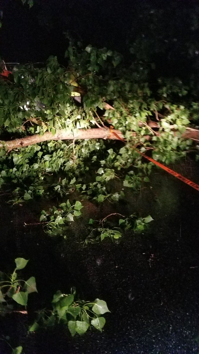 soonerdy's tweet photo. #okwx #tornado #kjrh near w. 81st and highway 66 (new sapulpa road)  -Zane https://t.co/jt4sszdniE