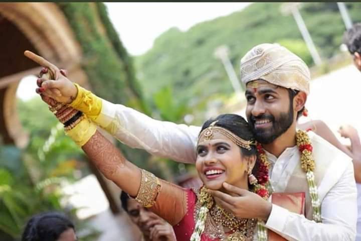 KFI_cinemas's tweet photo. Happie Married Life @yuva_rajkumar 😍 https://t.co/xiDlBo2C2o