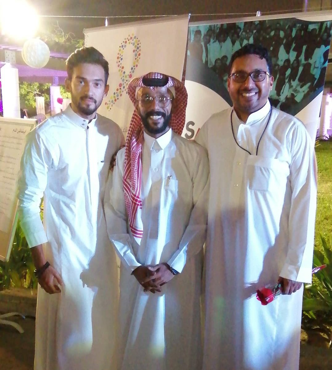 <a href="/meshalalnahari/">بن خالد 🇸🇦</a> شرف لي اني صحبتك بجولتك ب فعالية وفي الإبتسامة حياة  وتعرفنا سويا على الفرق التطوعية والجهات المسانده لدعم مرضى السرطان والمتعافين منه وربي يعجل بشفاءك وشفاء جميع مرضى المسلمين <a href="/vateam1/">vateam1</a>  <a href="/muntaha_hope/">مُنْتَهَىٰ 🍃</a>  <a href="/sobolalaml/">سُبُل الامل التطوعي</a>  <a href="/KFSHRC_J/">مستشفى الملك فيصل التخصصي بجدة</a>  <a href="/mt3afi_m_j/">متعافي السرطان_مكة</a>  @wajdi_khayat