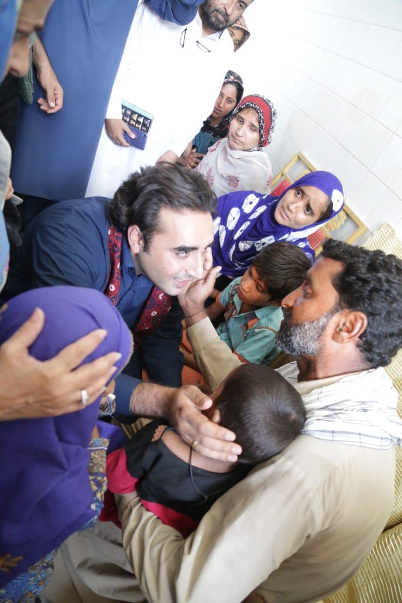 BBhuttoZardari's tweet photo. HIV is not a death sentence. The conflation of HIV &amp; AIDS is fueling stigmatization of the most vulnerable people in Pakistan. This can not &amp; should not be tolerated. I stand by my fellow Pakistanis who have contracted HIV, be they in Ratodero, Swabi, Sargodha or Turbat. https://t.co/3cQ9sBey4h