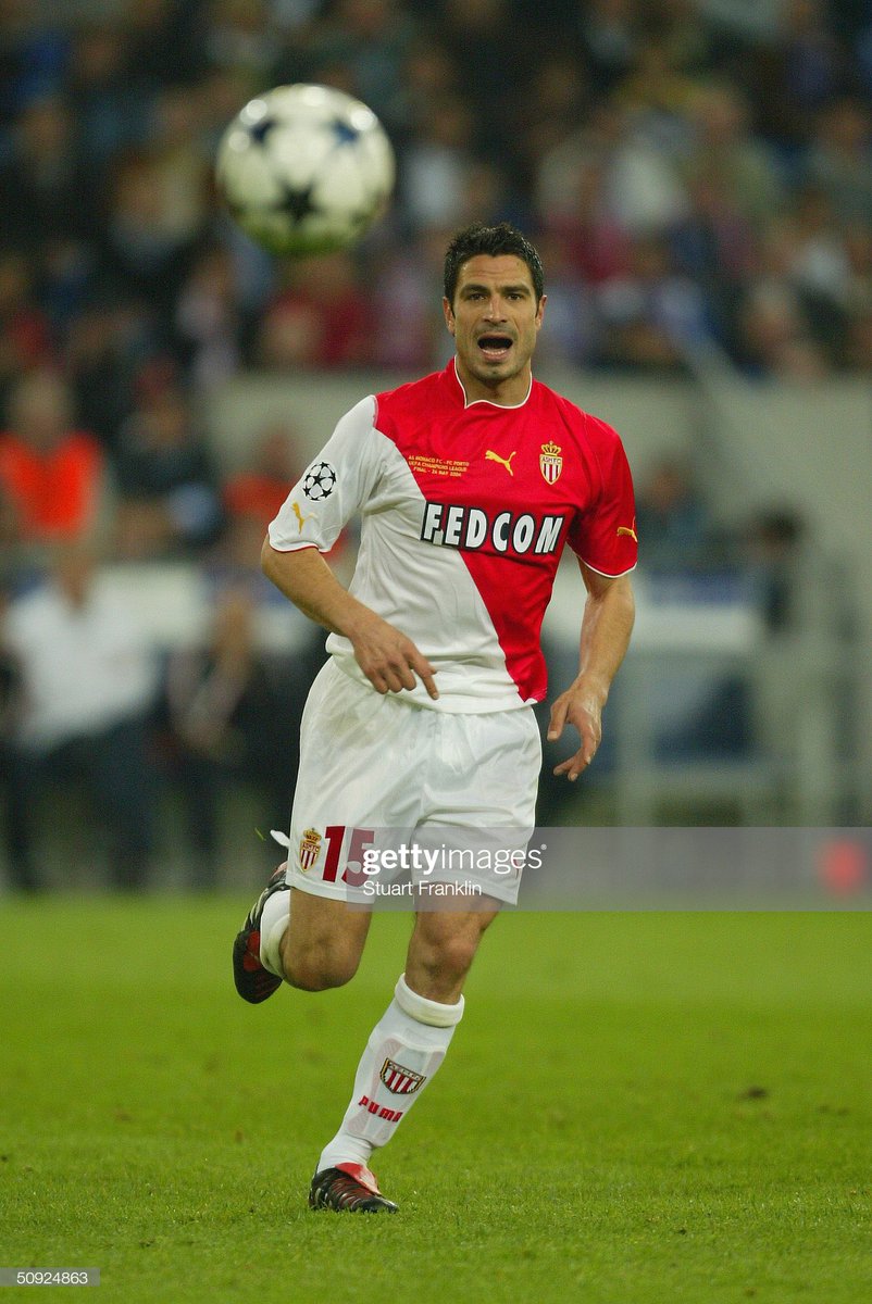 MunegOc's tweet photo. 15 ans déjà @AS_Monaco #ASMFCP @ChampionsLeague #INFERNIS #ULTRASMONACO #MONACO #FINALE #26052004 https://t.co/Dby4uXQyEi