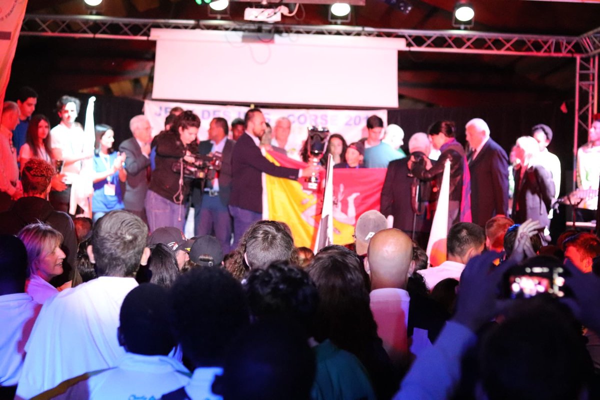 Closing event #jeuxdesiles #jdi2019 #Corse2019 
Thanks to all technical delegues, volunteers and participants. Special thanks to <a href="/WSSNproject/">Proyecto WSSN</a> <a href="/Any_Solution/">AnySolution</a> for the technical support and professional involvement
