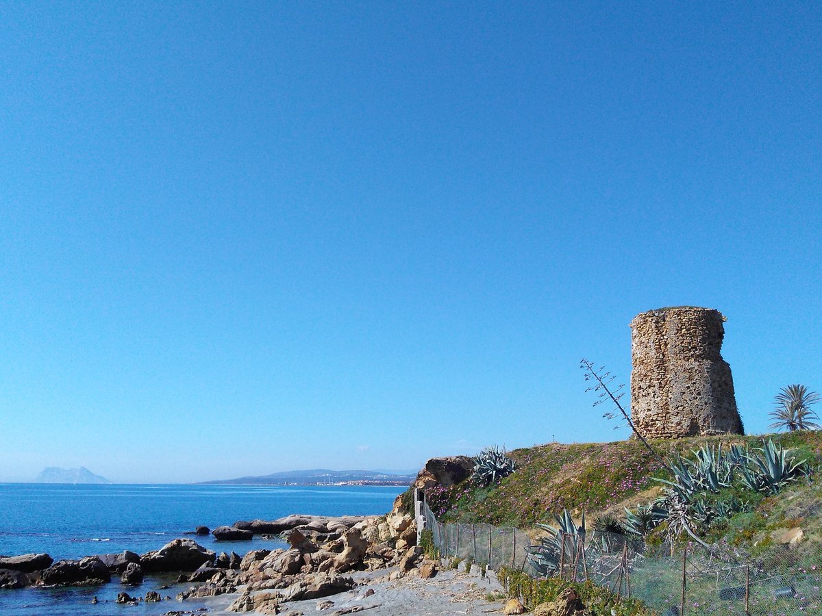 marina_homes's tweet photo. Playa de Chullera, Manilva.
#singularplaces #marinahomesspain #inmobiliario #realestate #smartproperties https://t.co/ryhhiF3FSx