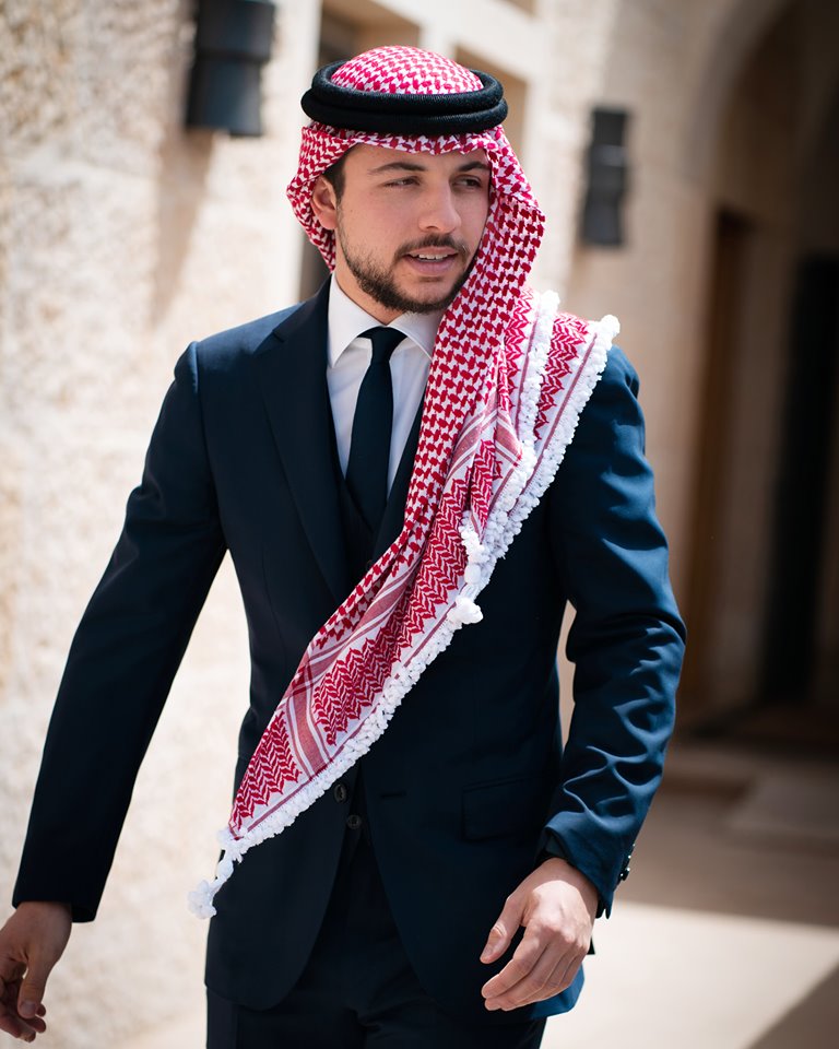 JrtvMedia's tweet photo. #ولي_العهد سمو الأمير الحسين وسمو الأمير هاشم وسمو الأميرة سلمى خلال احتفال بمناسبة عيد استقلال المملكة الثالث والسبعين
#استقلال73 #الأردن #الأردني_أخبار #Independence73 #عيد_الاستقلال https://t.co/diNoqY9kID