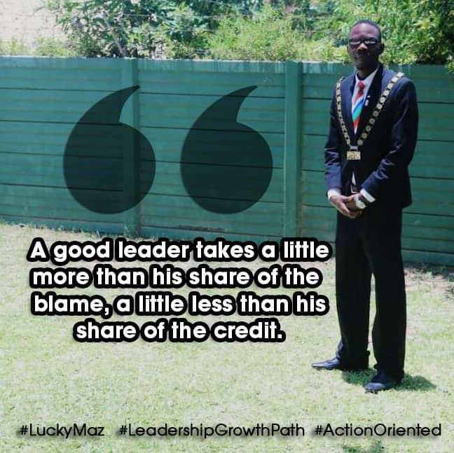LMazoza's tweet photo. Taking a little more of the blame and a little less share of the credit is what a good leader does.
#LuckyMaz #LeadershipGrowthPath #ActionOriented @EMangwaks @DannyChax @lptigere @derni_chiri @CulverwellVenge @nyashandrew @NgoniChiku https://t.co/LBP0Fj9c4U