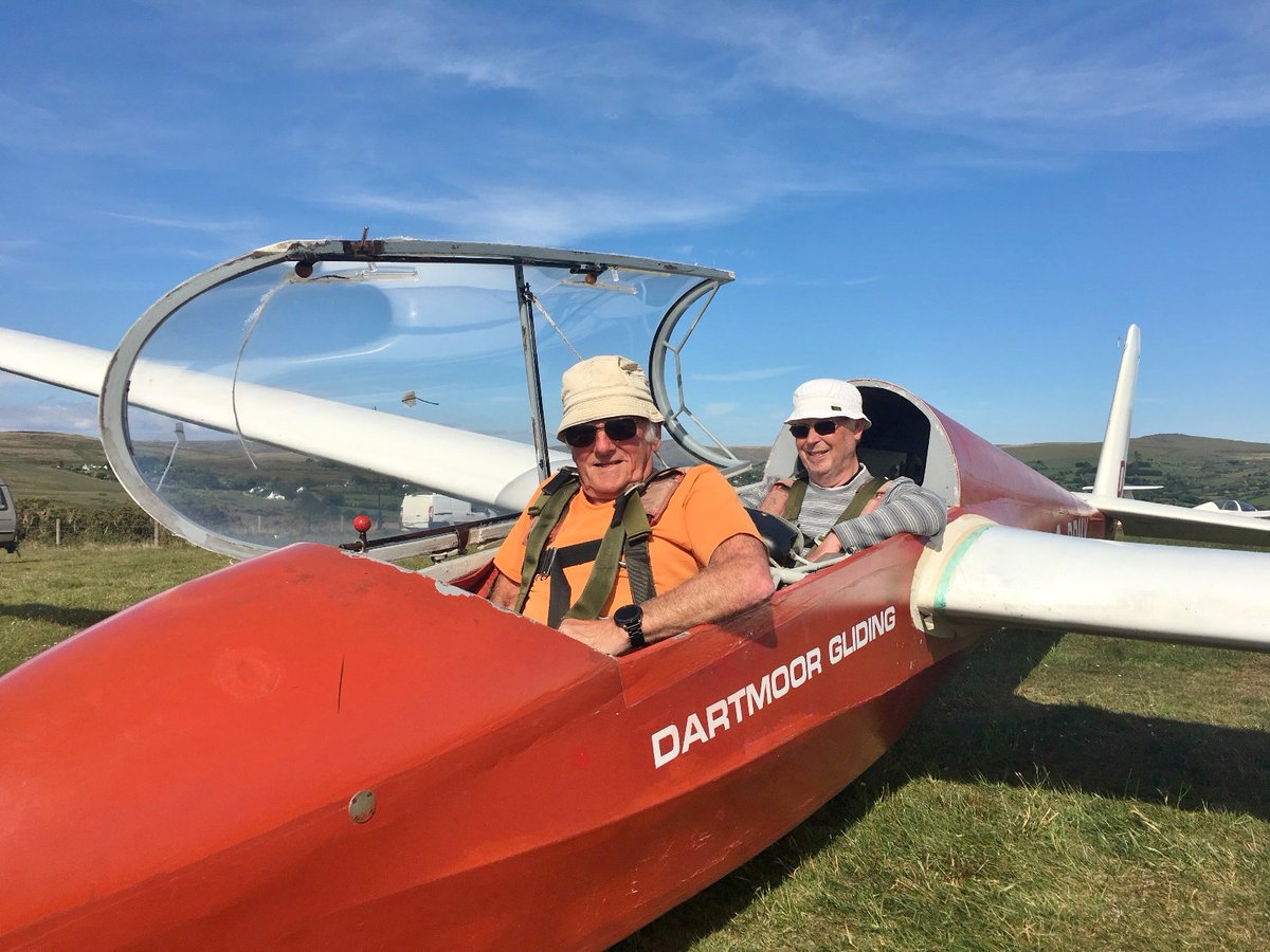DartmoorGliding's tweet image. Wednesday's #Dartmoor #Gliding Club News. dartmoorgliding.blogspot.com/2019/05/dartmo…