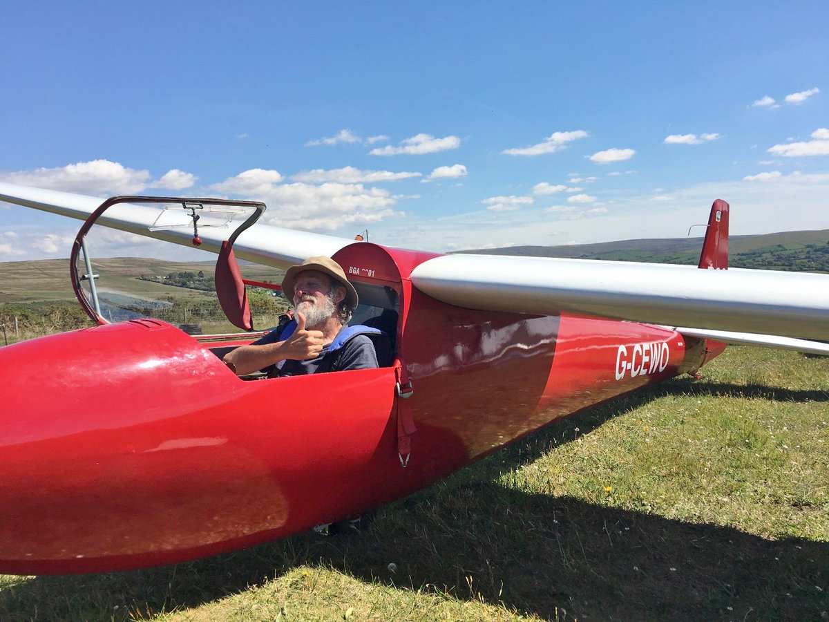 DartmoorGliding's tweet image. Wednesday's #Dartmoor #Gliding Club News. dartmoorgliding.blogspot.com/2019/05/dartmo…