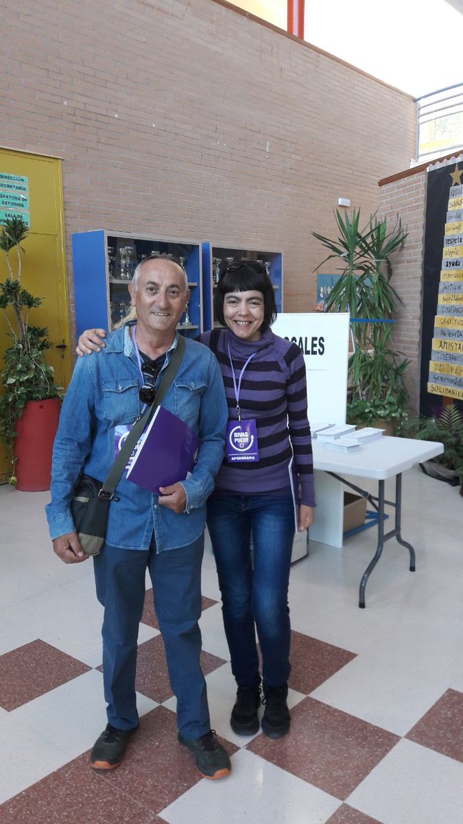 Nuestrxs apoderadxs en el josé Saramago.
#ParticipaRivas
#ViveRivas
#Elecciones2019