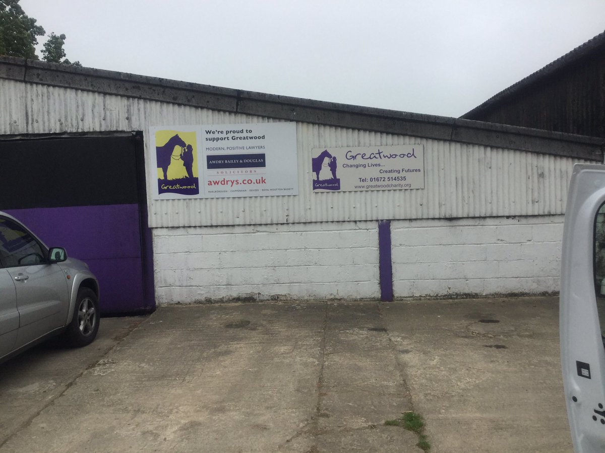 BBCWiltshire's tweet photo. Great work everyone, clue one with Sam at #GreatwoodCharity in #ClenchCommon, let’s keep the momentum up, as we head quickly to clue 2, but where? @ItsRadioCarl @SueDaviesWilts @stodgey #CluelessWilts https://t.co/uslMYtPCC9