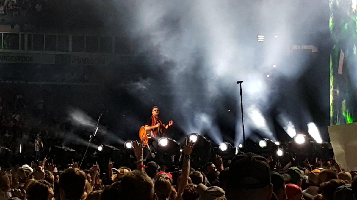 icyblues79's tweet photo. #GoodGirlsalwaysGotoChurch
There was no way my bad knee was keeping me away from
Eric Freakin Church @ericchurch Sooooo Good!!!!! It was a definitely a challenge but beyond worth it
☺ 🎶 🎸 🎼 #LiveLaughLoveMusic #RockedOut #BlownAway #DoubleDownTour
Over 3 hours of 🎶 🎸🎵 https://t.co/NJN6Buoxyu