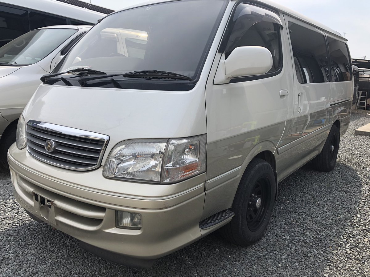 Stw Ar Twitter 中古車入庫 W 100系ハイエースワゴン 1kz 3000cc ディーゼルターボ 4ナンバー登録可 床貼り加工前なら2 3 4 5人定員仕様可能です W お問い合わせはお早めに 090 10 2923 まで T Co Fbjxyqpqiu 4ナンバー トランポ