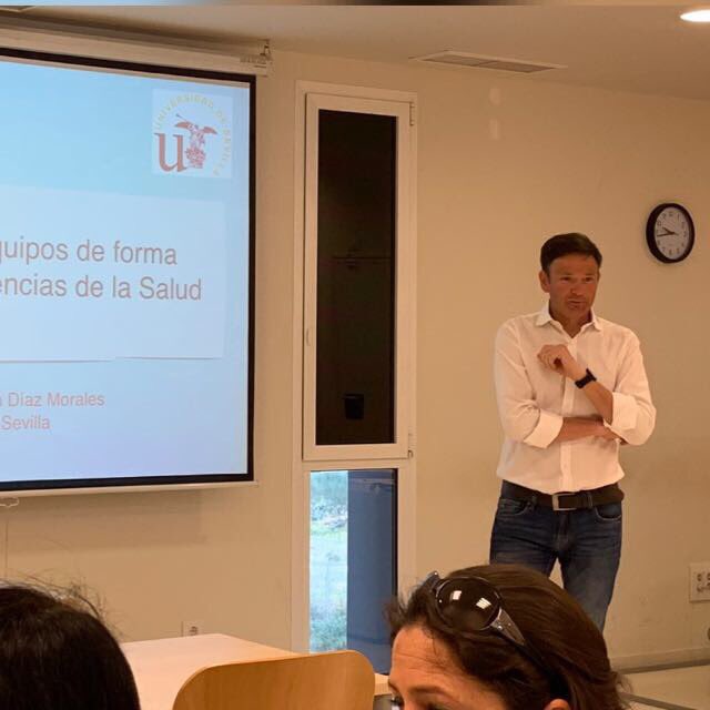 Gracias <a href="/jadmo/">Juan Díaz</a> por este taller de liderazgo y comunicación y por tu generosidad. Gracias