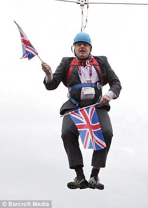 C_P_LUK's tweet image. If you landed on planet Earth and seen this clown, you&apos;d wonder what its purpose was. 
We live on Earth and think exactly the same!
#boris johnson #BorisJohnsonShouldNotBePM #rulingclasses #BrexitShambles #brexit #teresamay