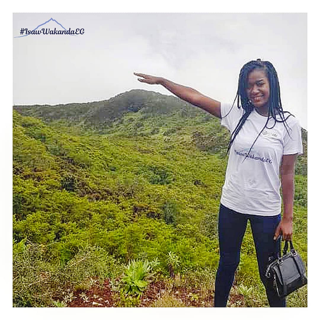 EgIsaw's tweet photo. Fantástica excursión a la Iglesia de Nuestra Señora de #Bisila en el #PicoBasile, la montaña más alta de #GuineaEcuatorial
.
Patrocinadores: #milobi @iberoguineana y #ViajayPunto de @punto_grupo
.
#wakanderos #wakanderas #IsawWakandaEg #EquatorialGuinea #tourism #selfieswakanda https://t.co/b1PN4vdpHU