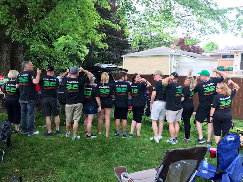 juncoshollinger's tweet photo. Awesome support from @KyleKRacing ‘s girlfriend Liz’s family. Love it! 🤗💚

#ThisIsMay #Indy500 #JuncosRacing #GoGreen 💚 https://t.co/JD32kRP8x9