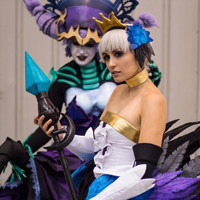 patripopes's tweet photo. Mais uma da dona aranha e princesa cisne para desejar um ótimo domingo. 😊
Cosplays: Queen Odette / Gwendolyn
Game: Odin Sphere
📸: @kelvinouteiro
#cosplay #cosplayer #wcsummit #wcs2019
#wcsbrasil #wcsbr #wcssbrazil2019 #wcsbrazil #odinsphere #odin… https://t.co/RkLBqt08H6 https://t.co/PyB7j3SNvp