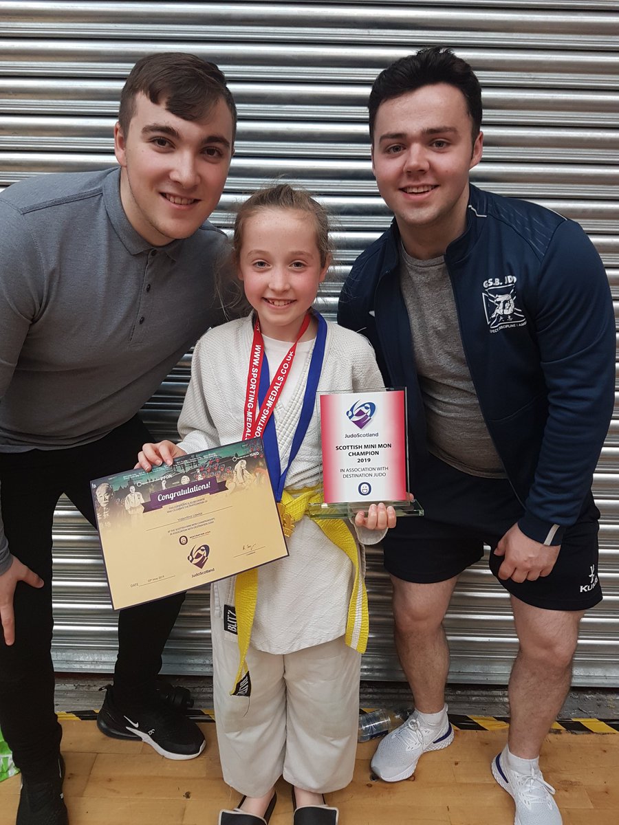 Congratulations to Valentina Lawlor who won gold at at the Scottish championships at the weekend @StBridgetsPS