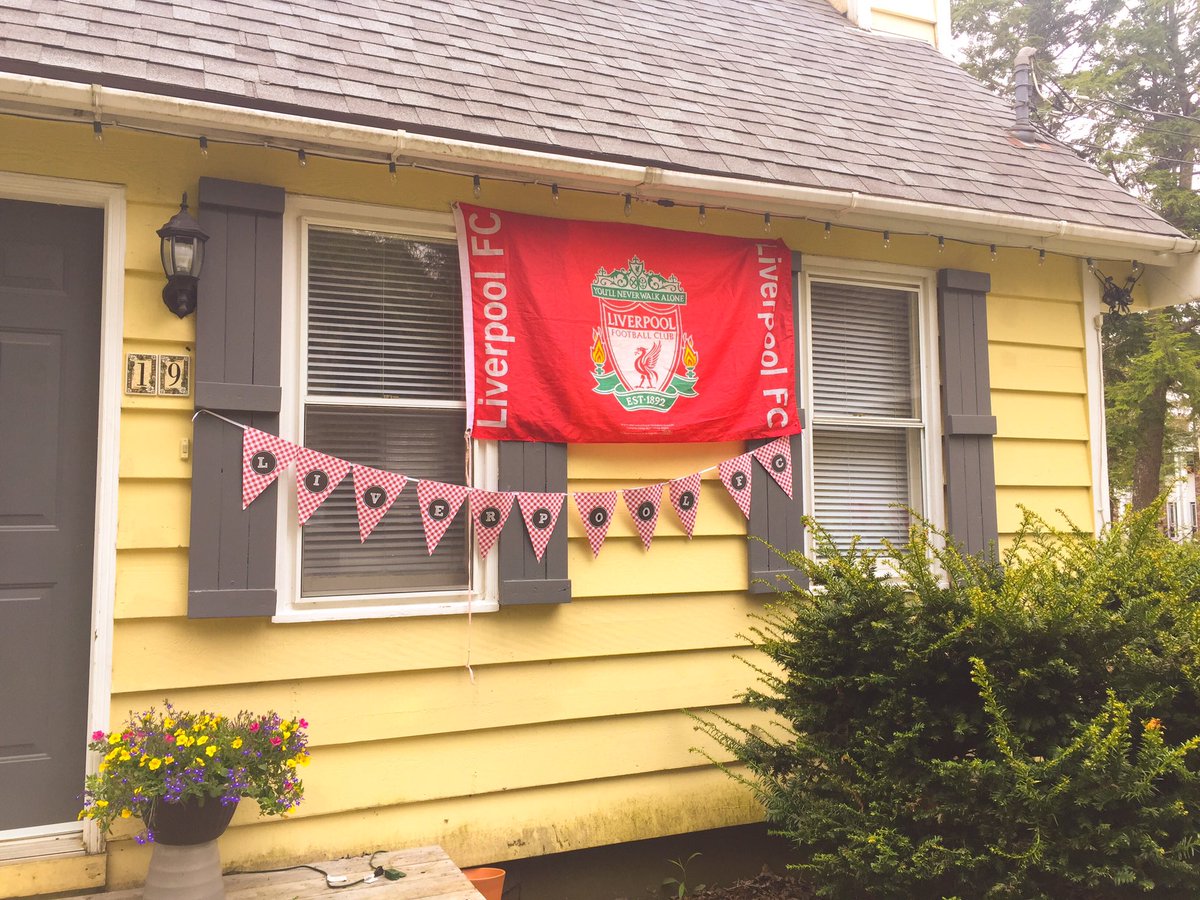 traceyaj's tweet photo. Ready in Halifax Nova Scotia for Champions League Final.  YNWA @LFC @empireofthekop https://t.co/SpXymwxFYG